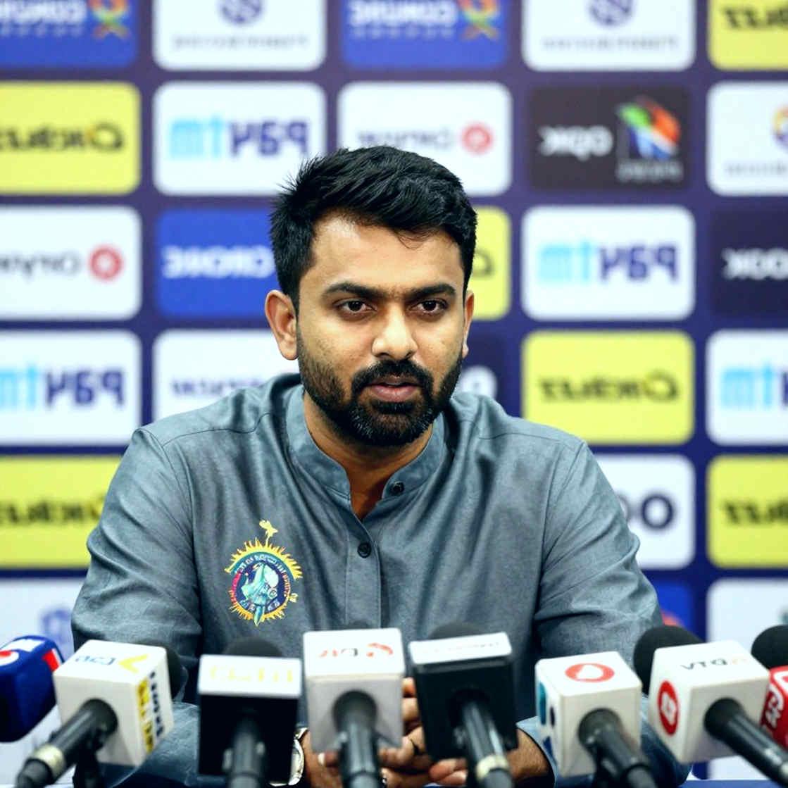 মিরপুরের টস জিতল বাংলাদেশ, কিন্তু মুশফিকের ইনজুরি ও অসম তথ্যপ্রবাহই আসল গল্প