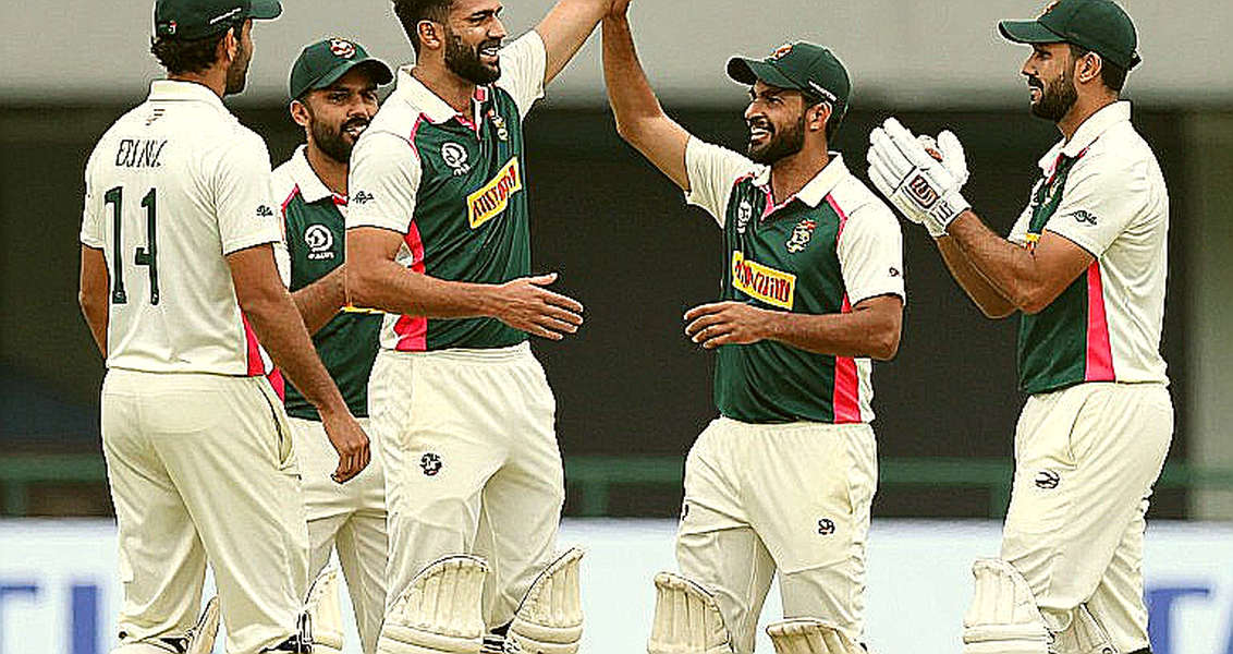 ৭ থেকে ১৫: বাংলাদেশের টি-টোয়েন্টি মাঝের ওভারের মেকানিজম, যেখানে ডেথ ওভারের আগেই ম্যাচ বেরিয়ে যায়