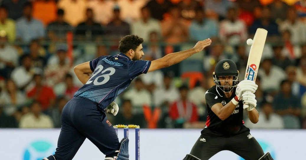 আইসিসি র্যাঙ্কিং এক মূল্যতালিকা, রায় নয়: মন্ধানার শীর্ষস্থান আর দীপ্তির চার তালিকার পাঠোদ্ধার